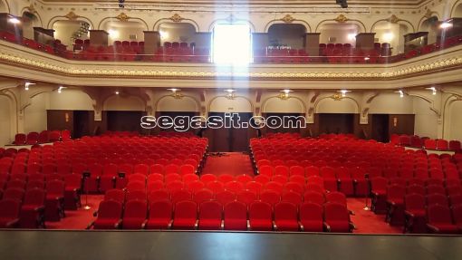 auditorium-seats-uk