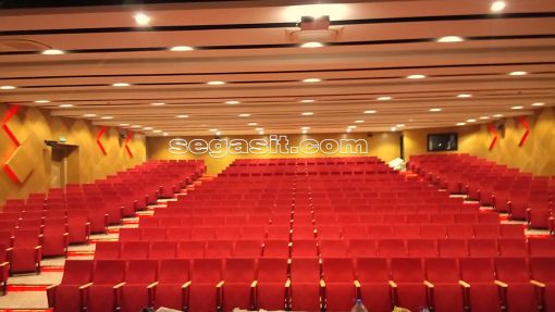 auditorium-seating-uk