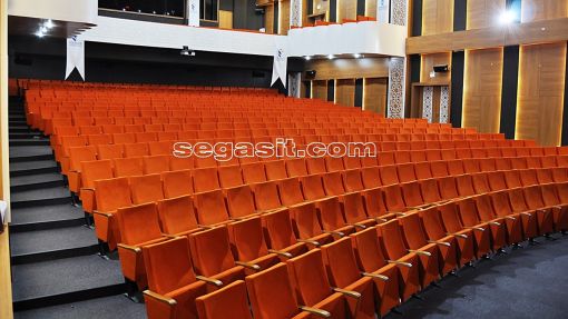 auditorium-seating-uk