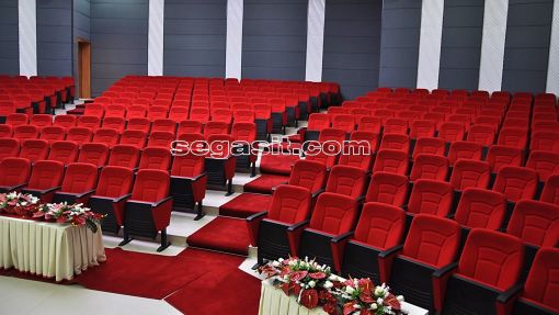auditorium-seats-uk