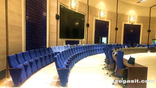 auditorium-seats-niger