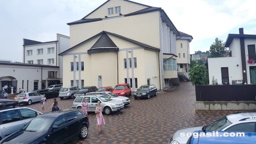 emanuel-pentecostal-church-romania 